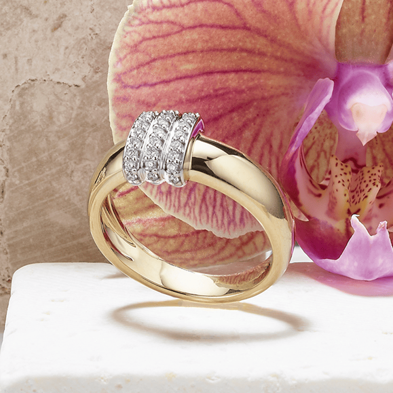 Damenring 585/- Gelb und Weißgold Brillant 0,17 ct.